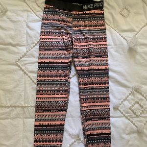 Nike Pro Dri-Fit Leggings Size Medium
